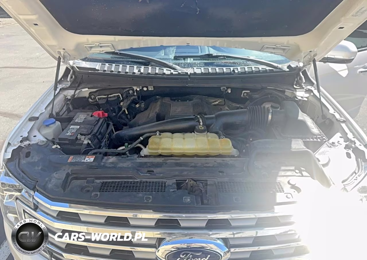2018 Ford Expedition Limited VIN:1FMJU2AT4JEA70047 - 7