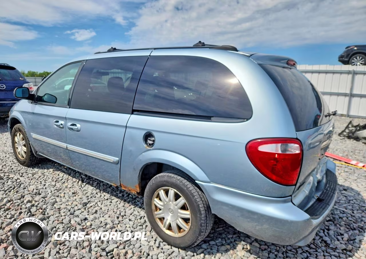 2005 Chrysler Town & Country Touring VIN:2C4GP54L45R514295 - 2