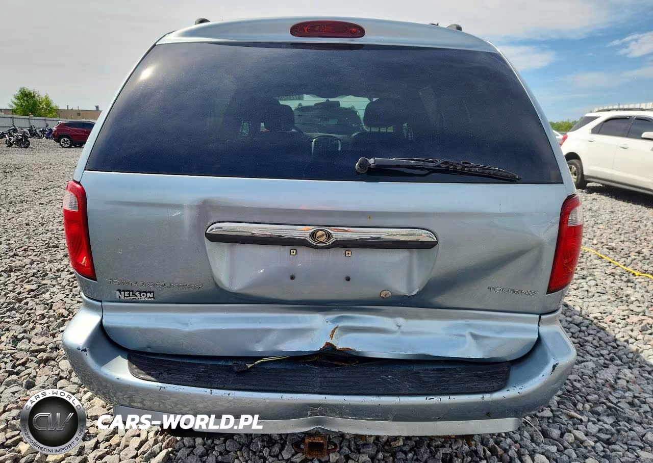 2005 Chrysler Town & Country Touring VIN:2C4GP54L45R514295 - 6