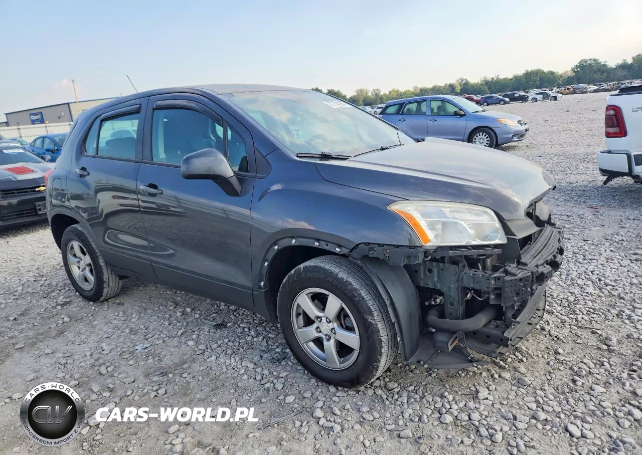 2016 Chevrolet Trax Ls VIN:3GNCJNSB2GL249426 - 4
