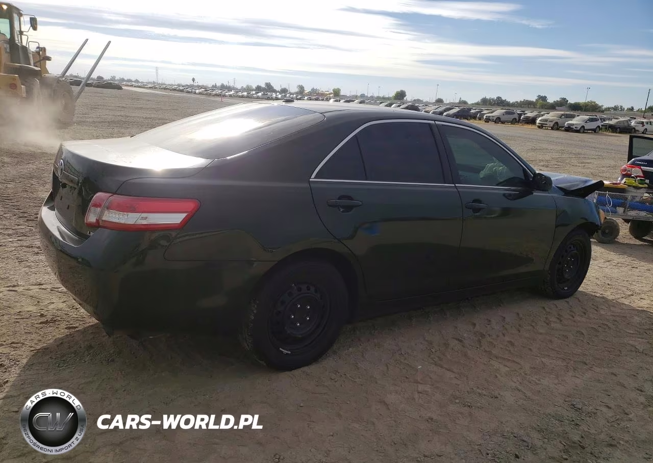 2010 Toyota Camry Le VIN:4T4BF3EK9AR014414 - 3