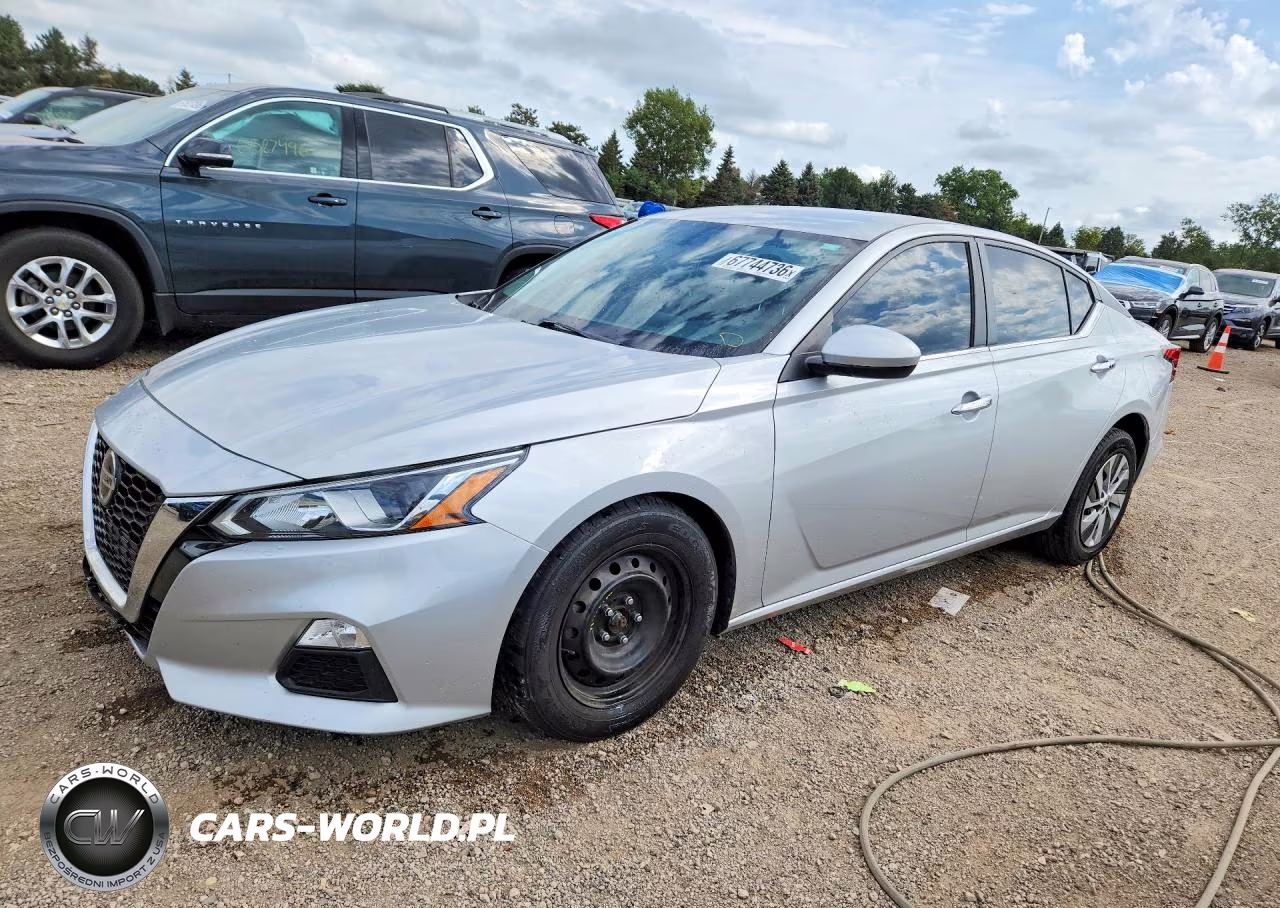 2020 Nissan Altima S – zdjęcie 1 z 12
