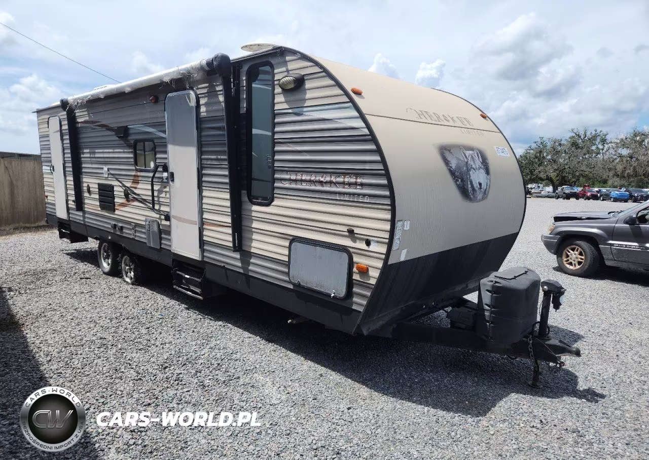 2015 Forester River Cherokee Latitude – zdjęcie 1 z 10