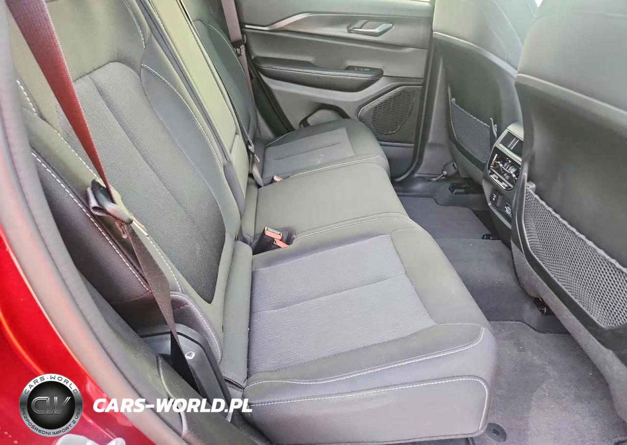 2025 Jeep Grand Cherokee Laredo VIN:1C4RJGAG9SC289700 - 11