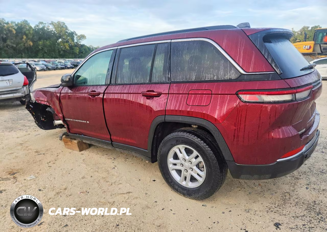 2025 Jeep Grand Cherokee Laredo VIN:1C4RJGAG9SC289700 - 2