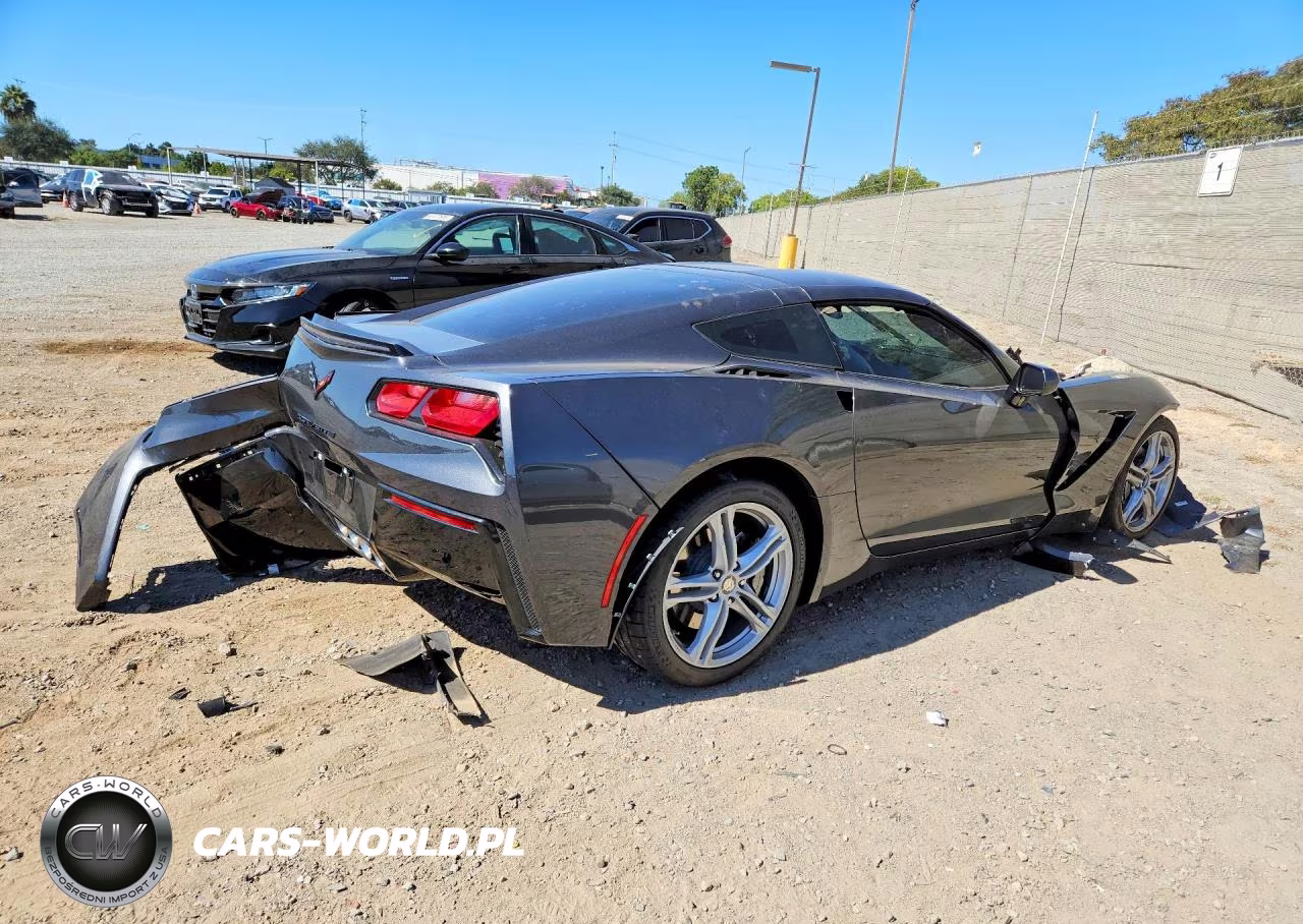 2017 Chevrolet Corvette Stingray 1Lt VIN:1G1YB2D76H5116522 - 3