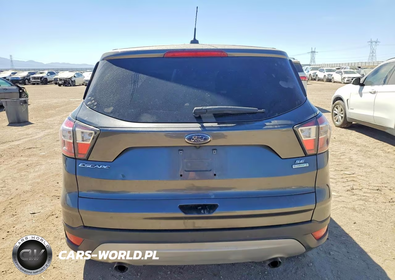 2017 Ford Escape Se VIN:1FMCU0GD8HUB44695 - 6