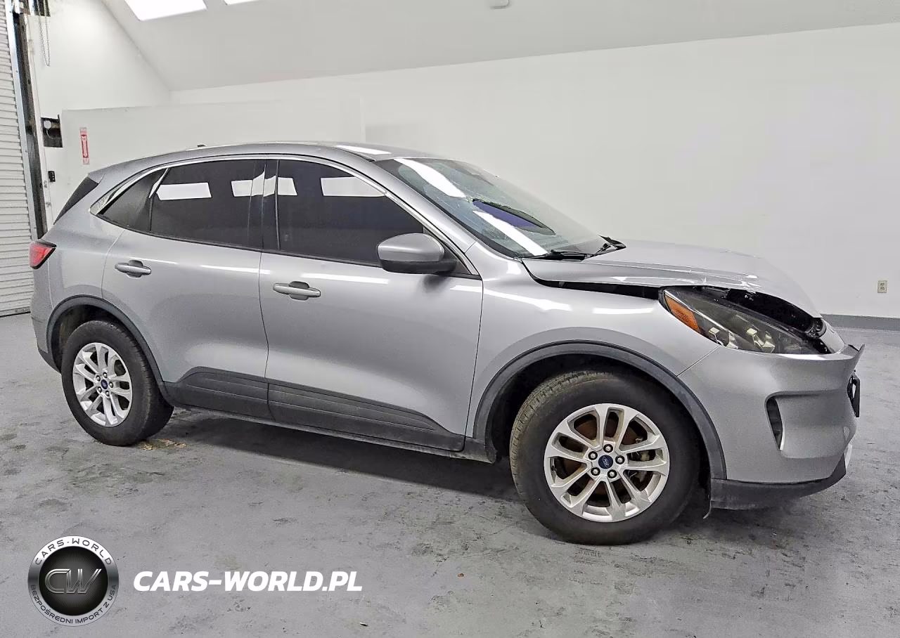 2021 Ford Escape Se VIN:1FMCU0G6XMUA96970 - 4
