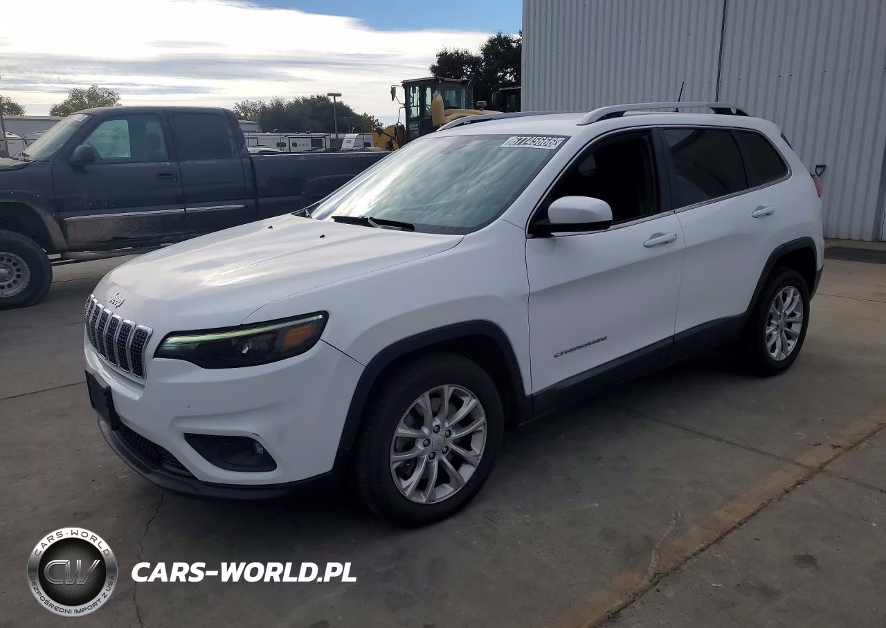 2019 Jeep Cherokee Latitude VIN:1C4PJLCB9KD240878 - 1