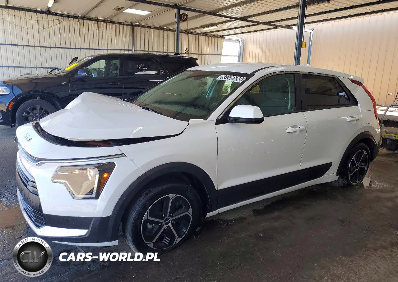 2026 Kia Niro Lx VIN:KNDCP3LEXT5323674 - 1