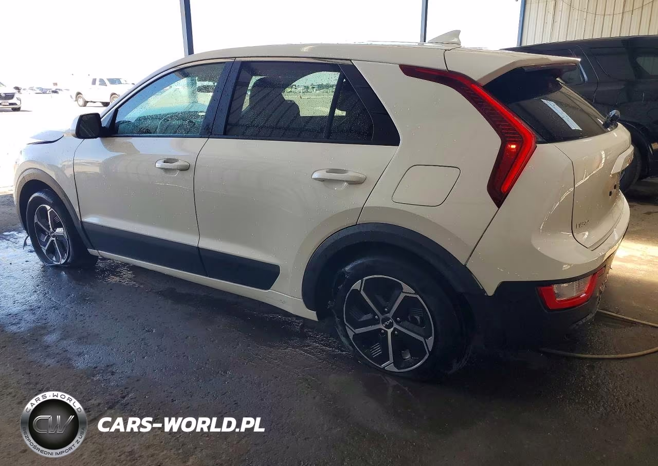 2026 Kia Niro Lx VIN:KNDCP3LEXT5323674 - 2