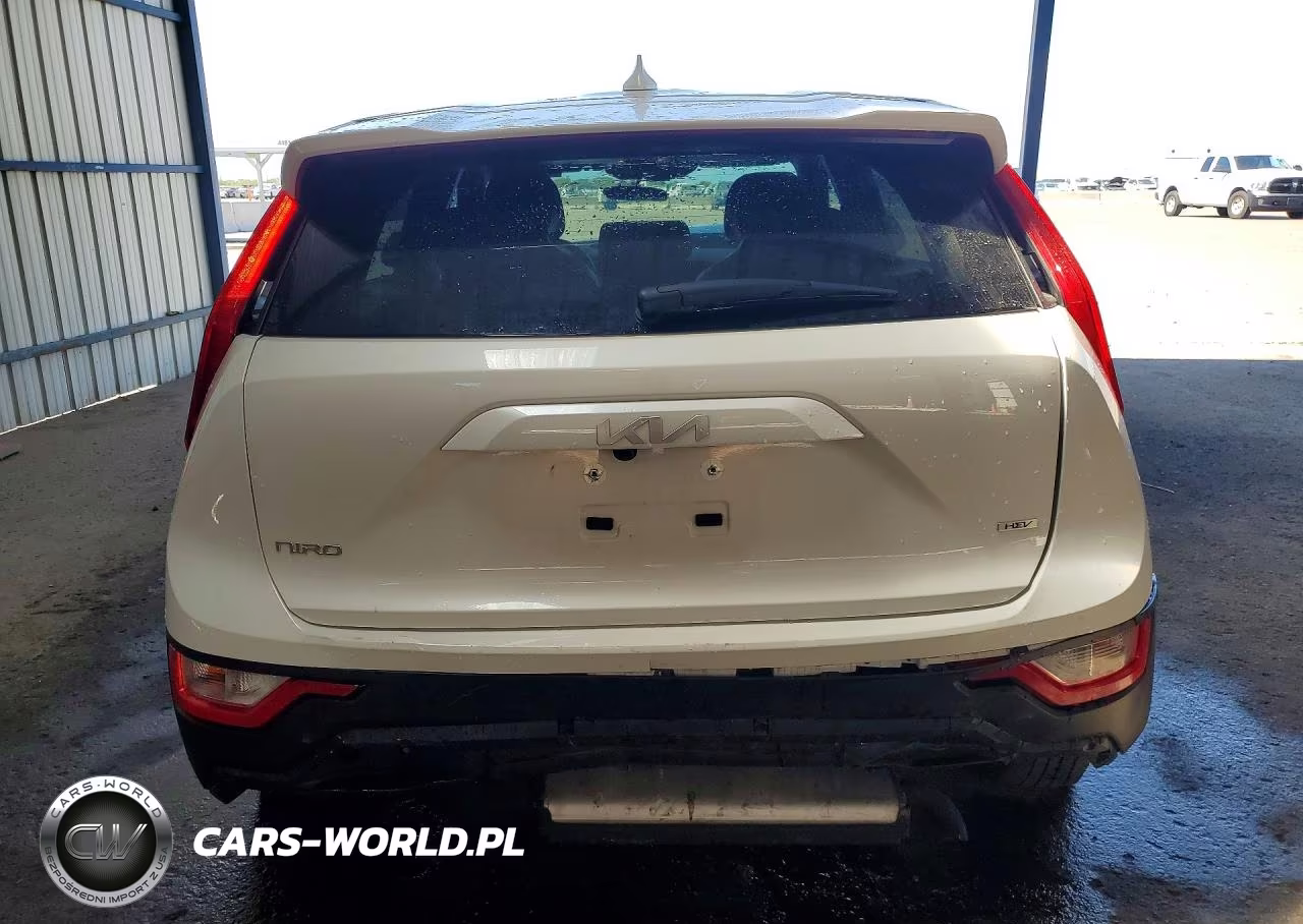 2026 Kia Niro Lx VIN:KNDCP3LEXT5323674 - 6