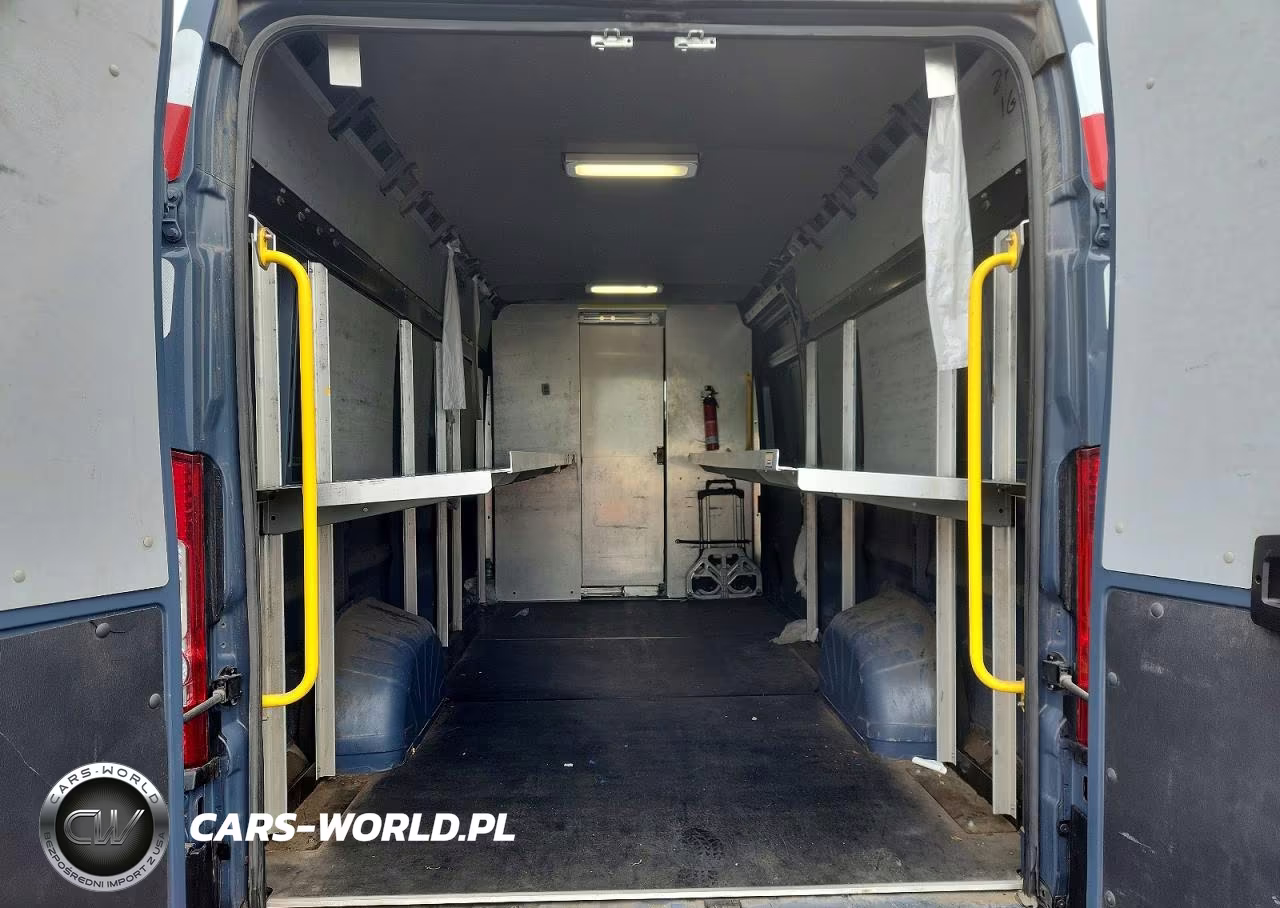 2020 Ram Promaster 3500 Delivery Van VIN:3C6URVJG6LE139763 - 10