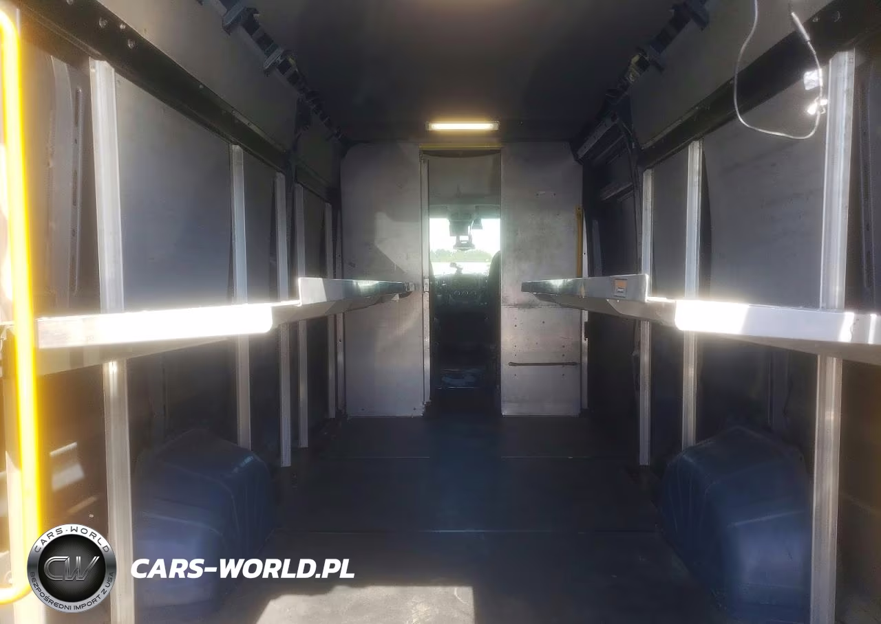 2020 Ram Promaster 3500 Delivery Van VIN:3C6URVJG0LE145347 - 10