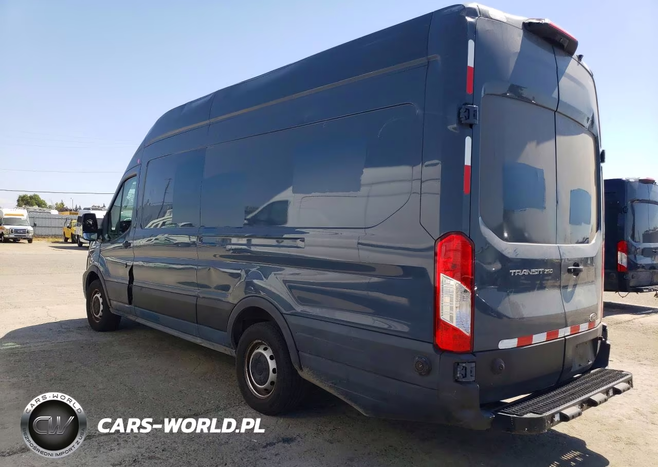 2020 Ford Transit 250 Delivery Van VIN:1FTBR3X84LKB04107 - 2