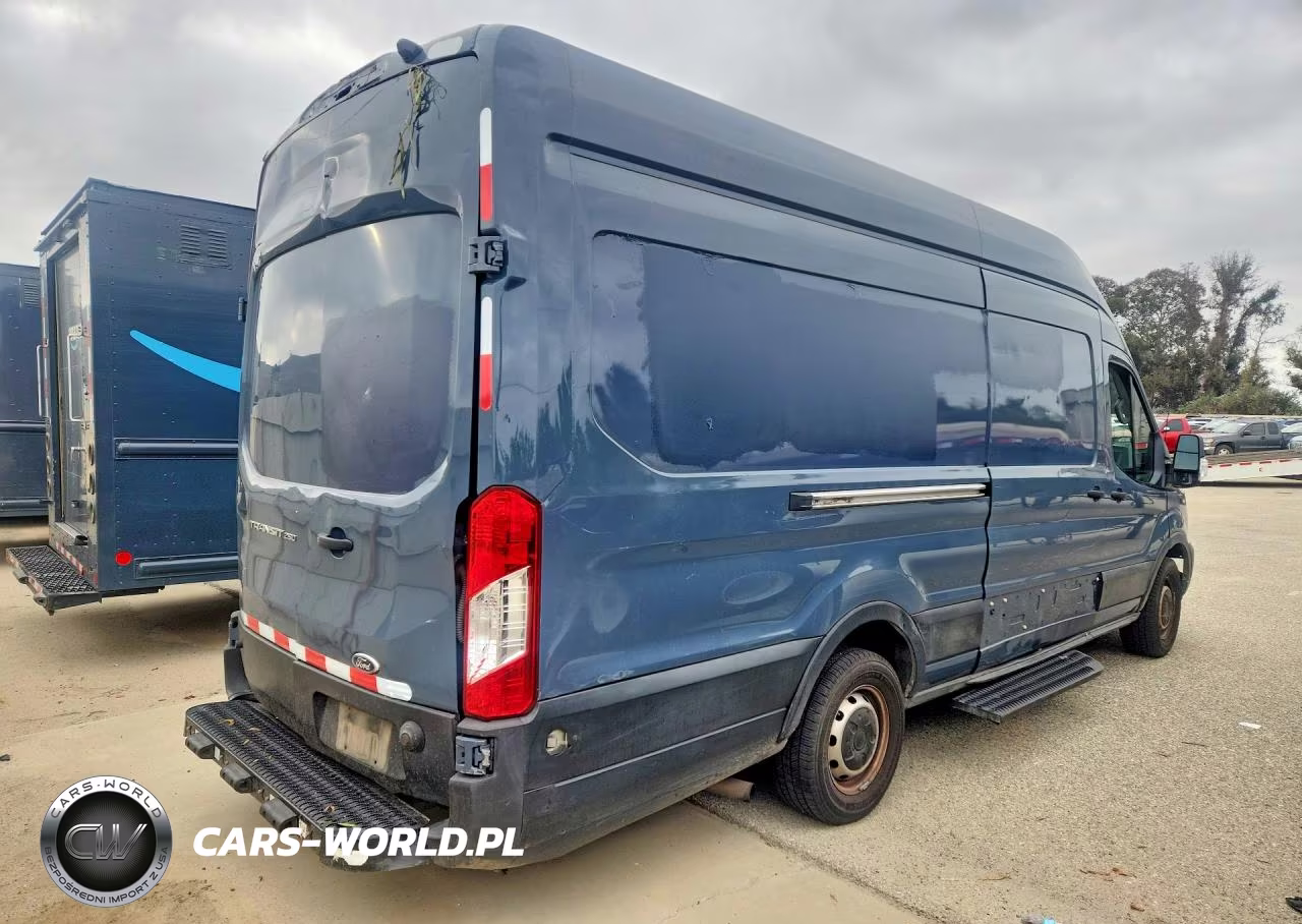 2020 Ford Transit 250 Delivery Van VIN:1FTBR3X80LKB02015 - 3