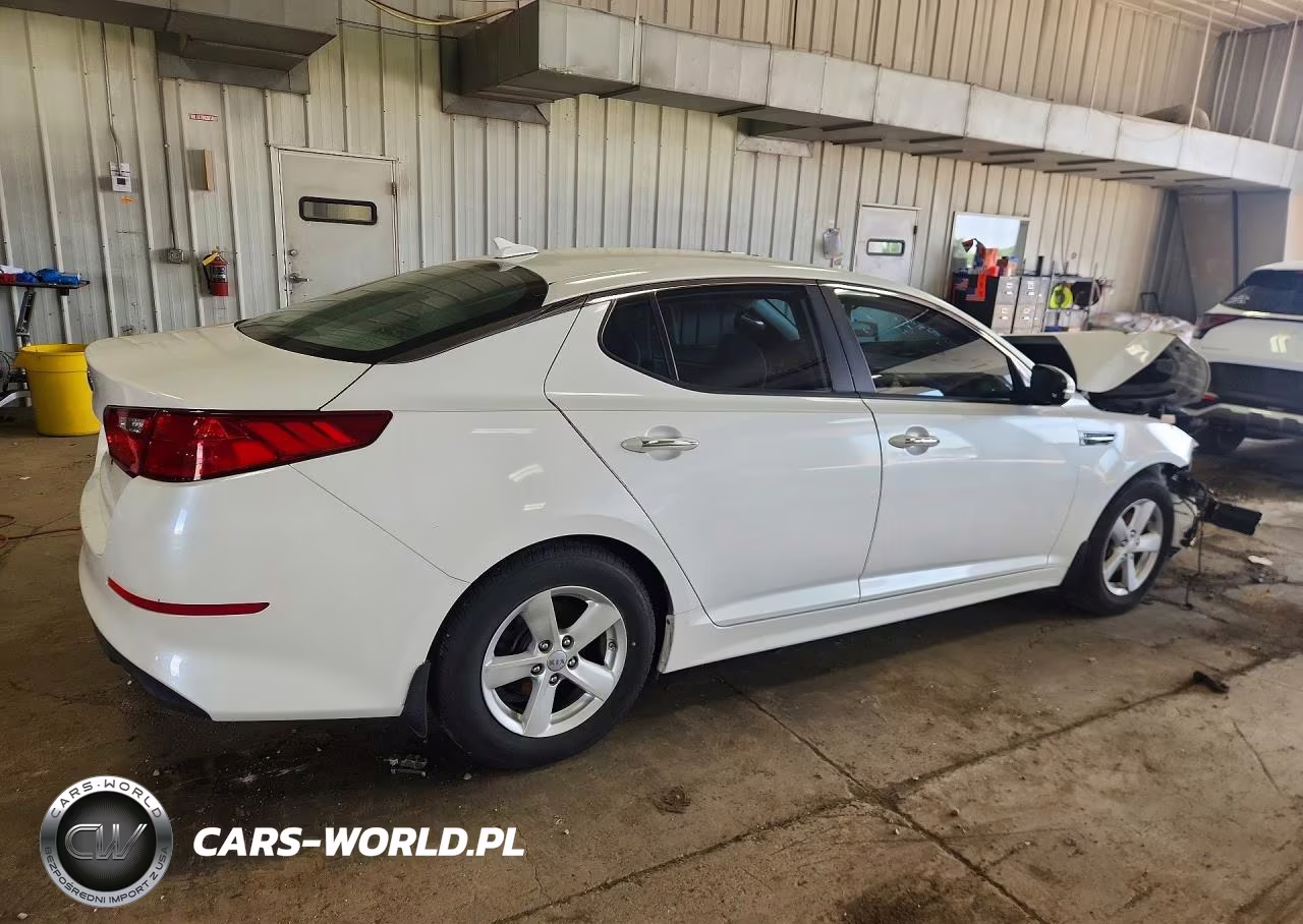 2015 Kia Optima Lx VIN:KNAGM4A7XF5601396 - 3