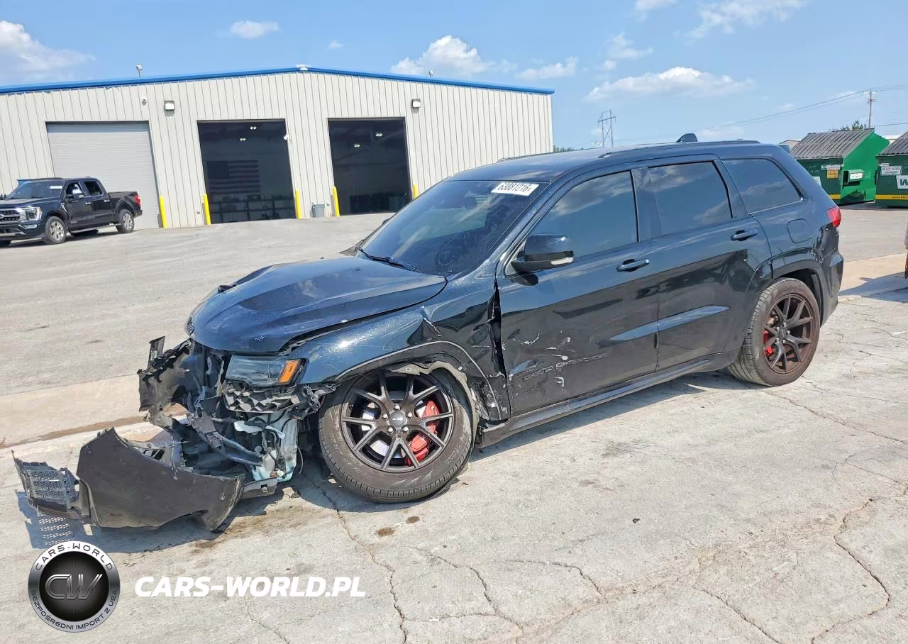 2018 Jeep Grand Cherokee Srt-8 VIN:1C4RJFDJ3JC256594 - 1