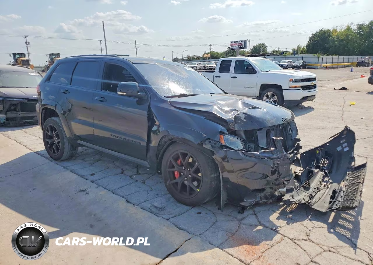2018 Jeep Grand Cherokee Srt-8 VIN:1C4RJFDJ3JC256594 - 4
