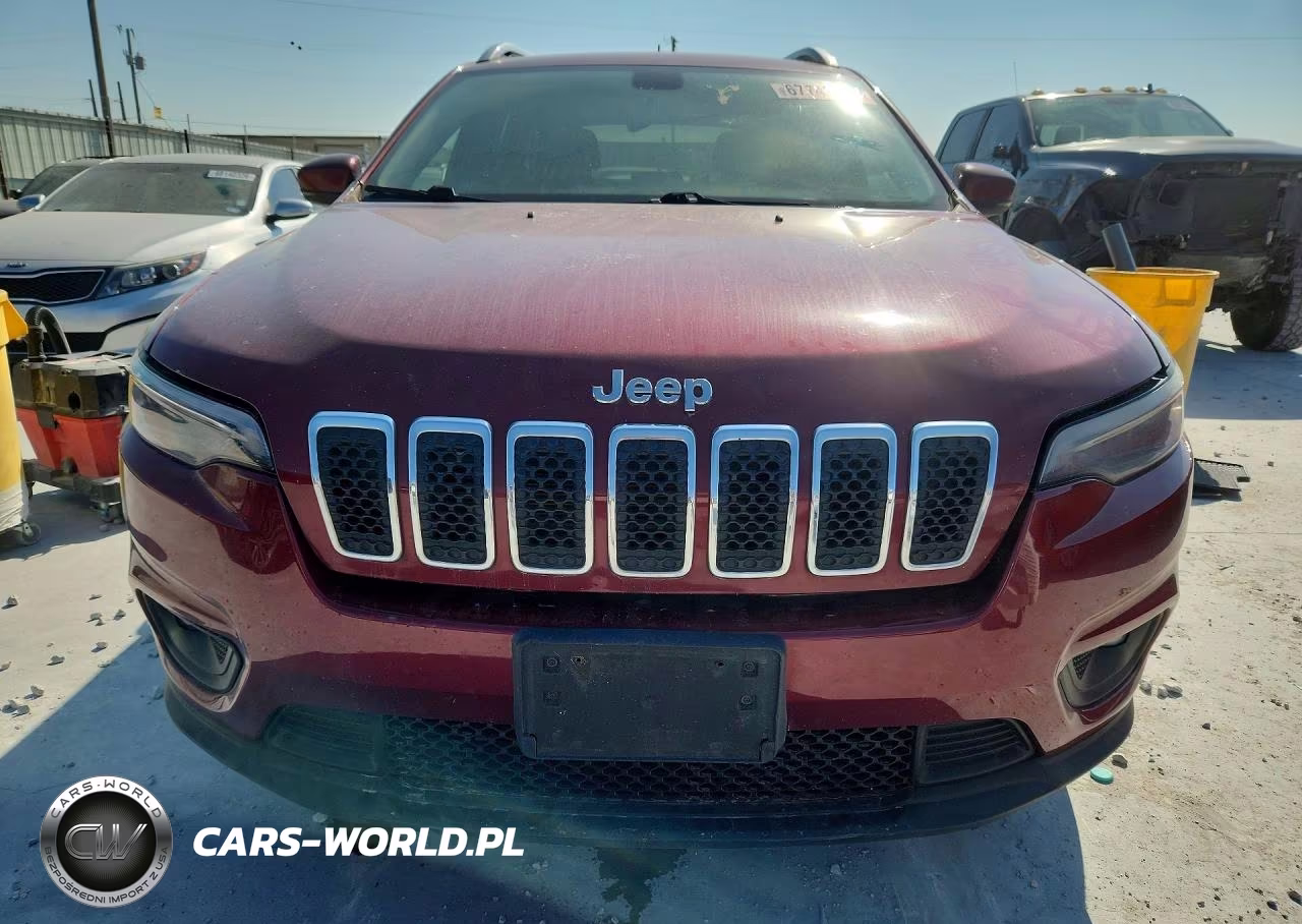 2019 Jeep Cherokee Latitude Plus VIN:1C4PJLLB4KD301537 - 5