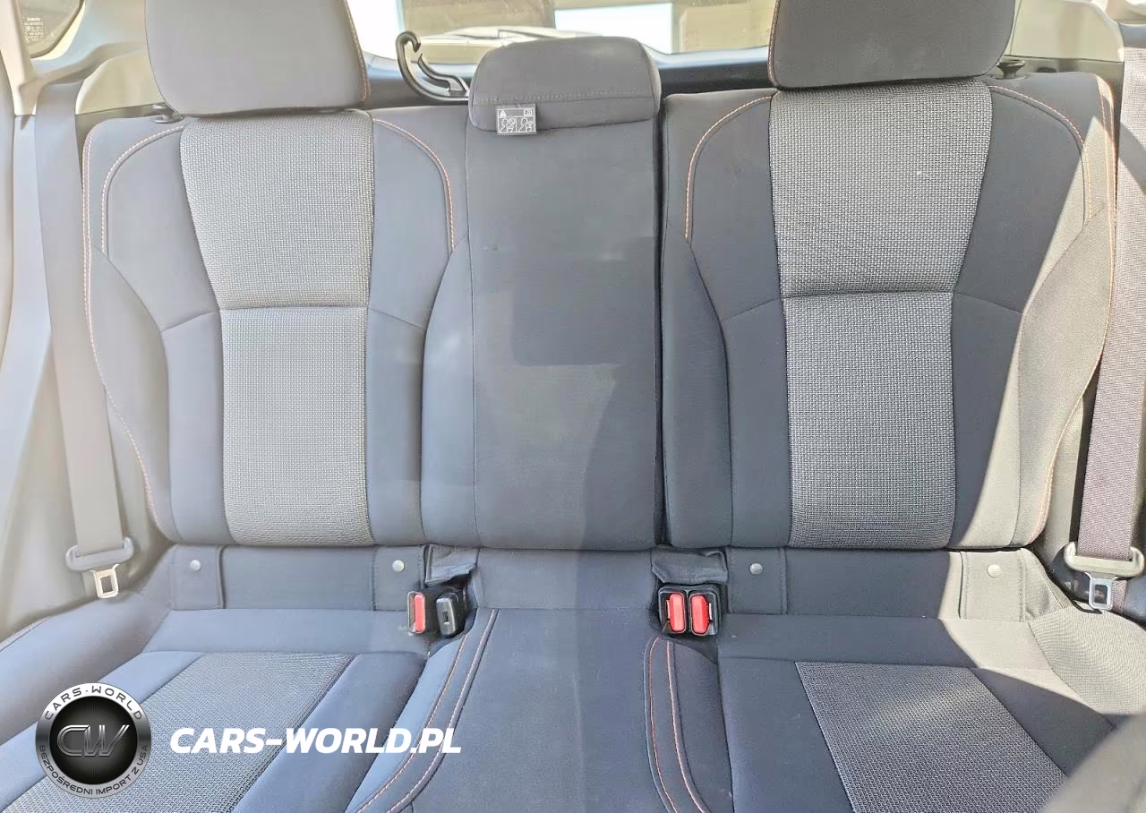 2018 Subaru Crosstrek Premium VIN:JF2GTADC8J8297930 - 10