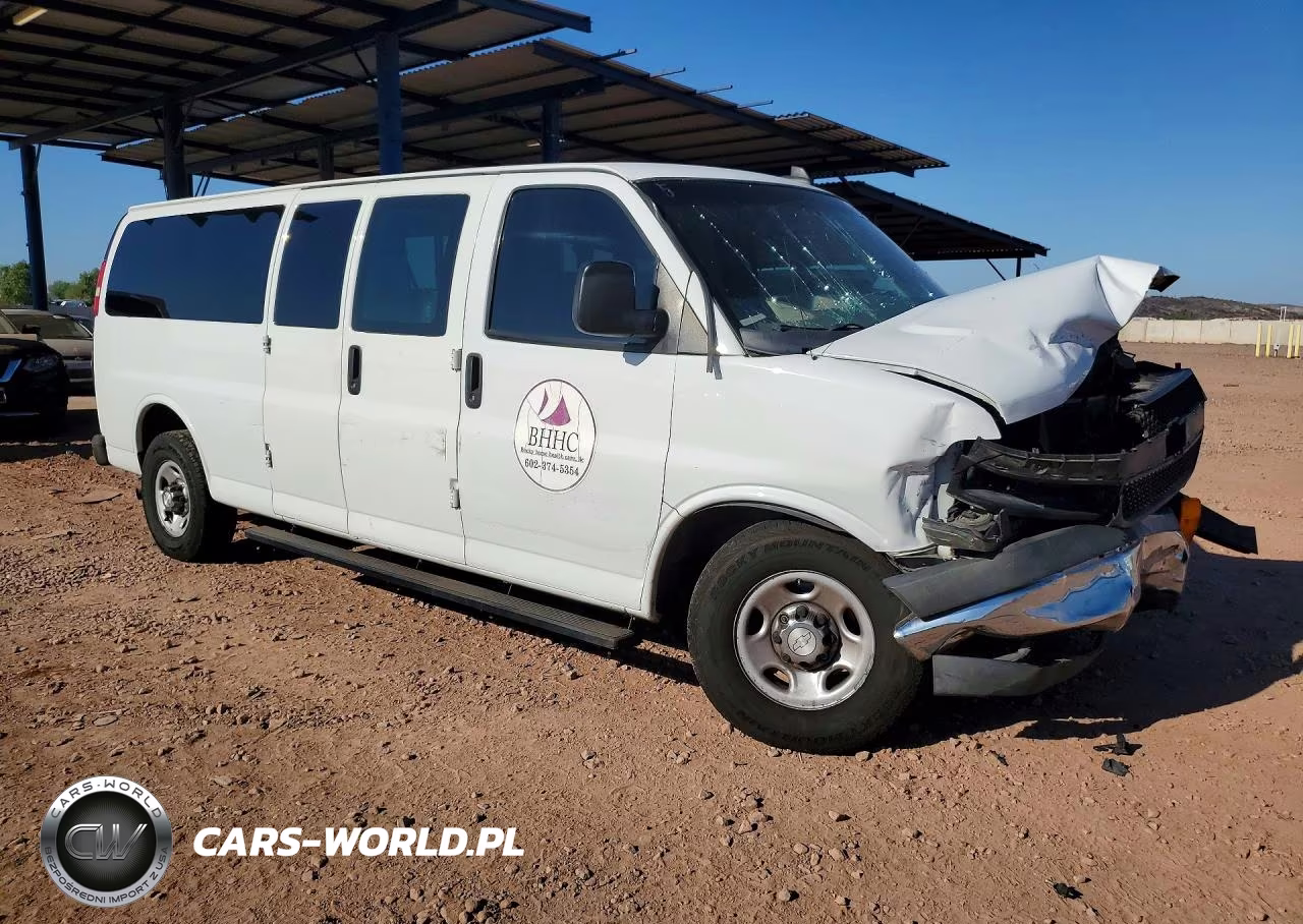 2018 Chevrolet Express G3500 Lt VIN:1GAZGPFG0J1192380 - 4
