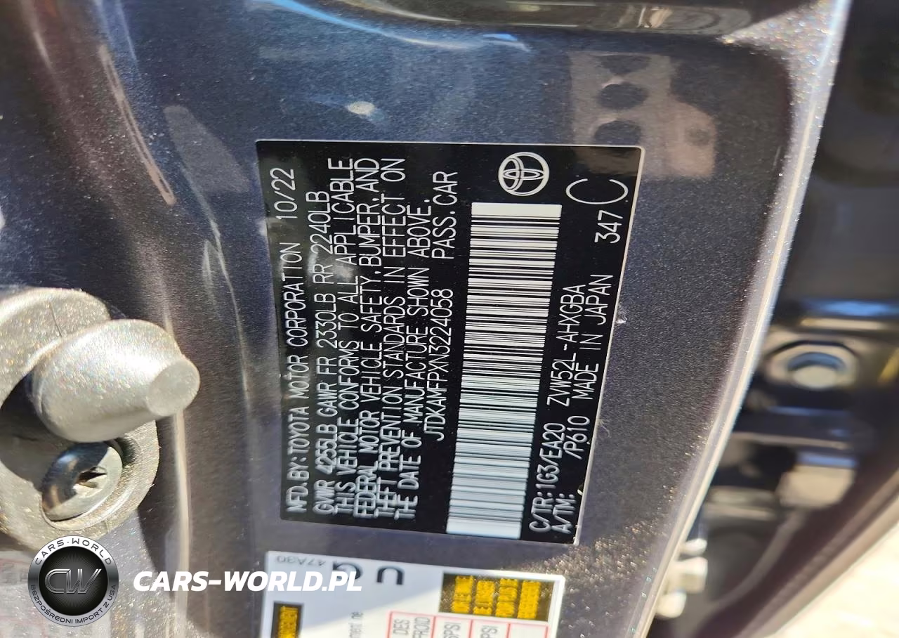 2022 Toyota Prius Prime Le VIN:JTDKAMFPXN3224058 - 12