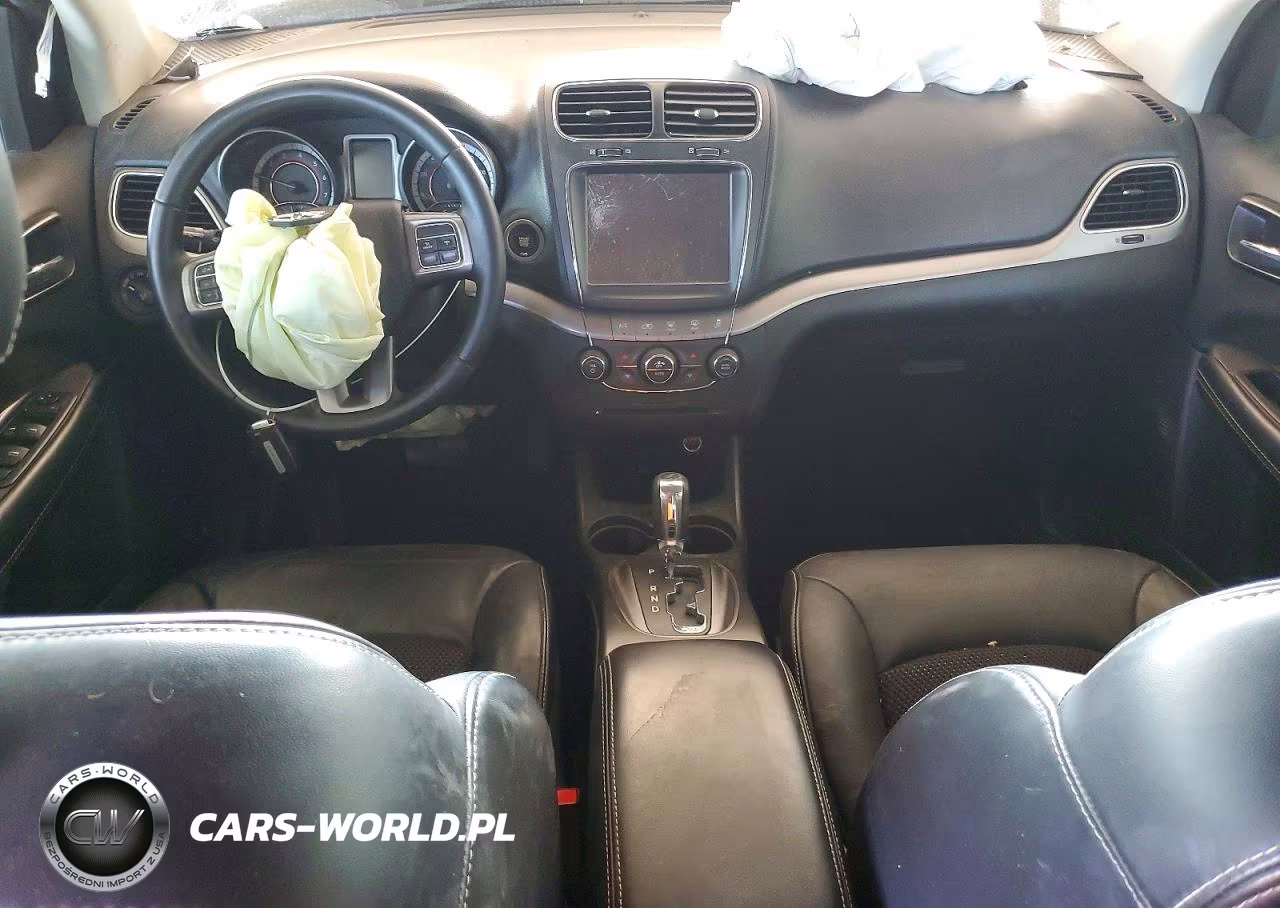 2018 Dodge Journey Crossroad VIN:3C4PDCGG9JT528180 - 8