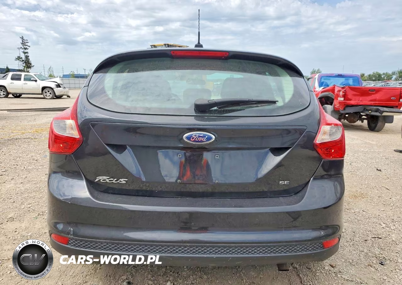 2014 Ford Focus Se VIN:1FADP3K23EL136275 - 6