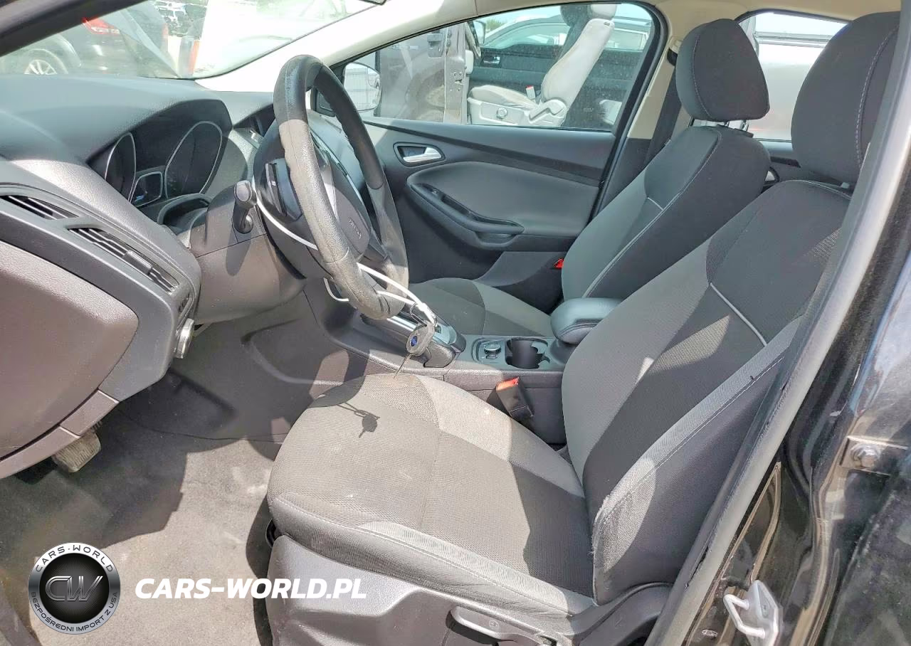 2014 Ford Focus Se VIN:1FADP3K23EL136275 - 7