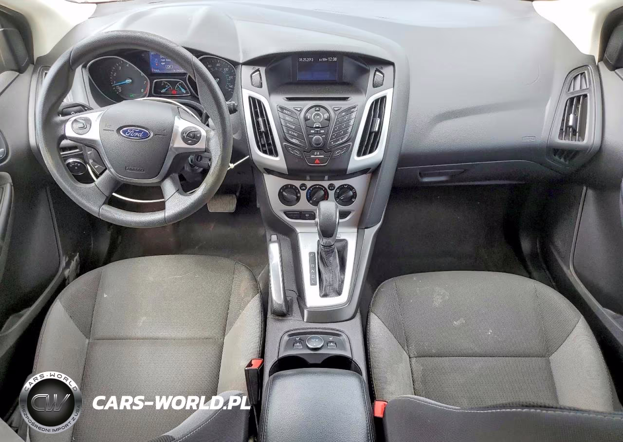 2014 Ford Focus Se VIN:1FADP3K23EL136275 - 8
