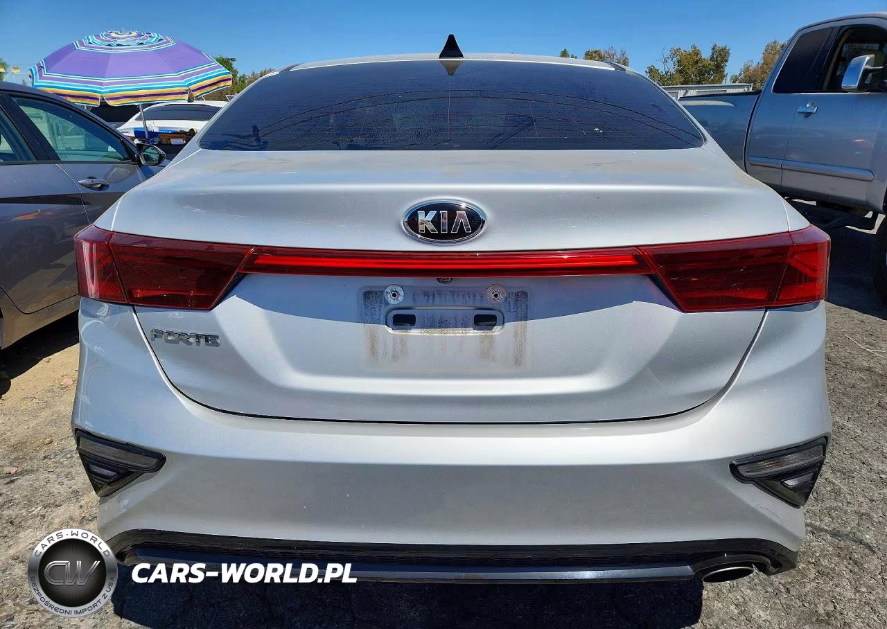 2020 Kia Forte Lxs VIN:3KPF24AD2LE192983 - 6