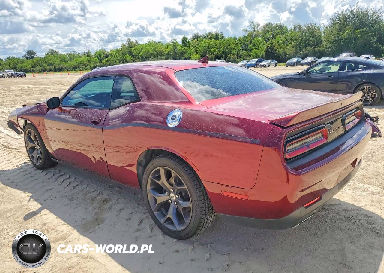 2018 Dodge Challenger Sxt VIN:2C3CDZAG4JH251543 - 2