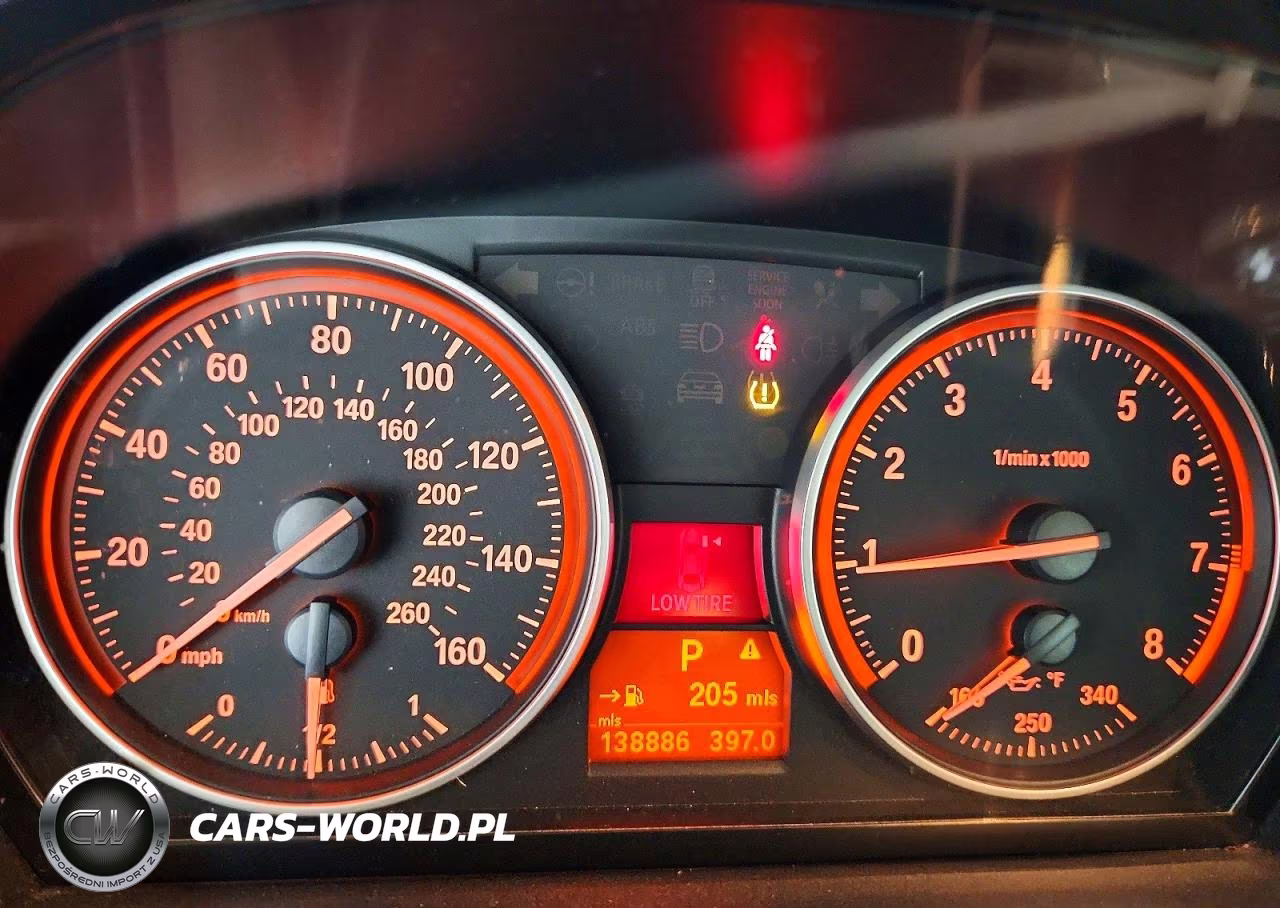 2011 BMW 328 I VIN:WBADW3C56BE540304 - 9