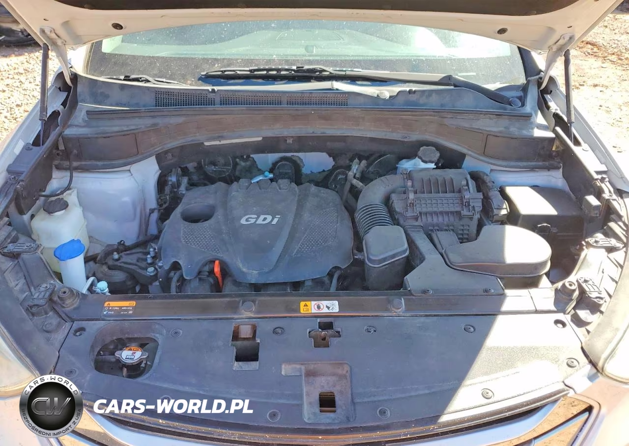 2015 Hyundai Santa Fe Sport 2.4L VIN:5XYZT3LB2FG294419 - 12