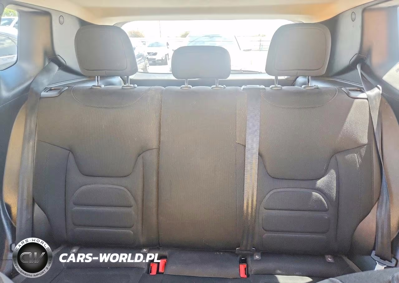 2017 Jeep Renegade Latitude VIN:ZACCJABH9HPG63527 - 10
