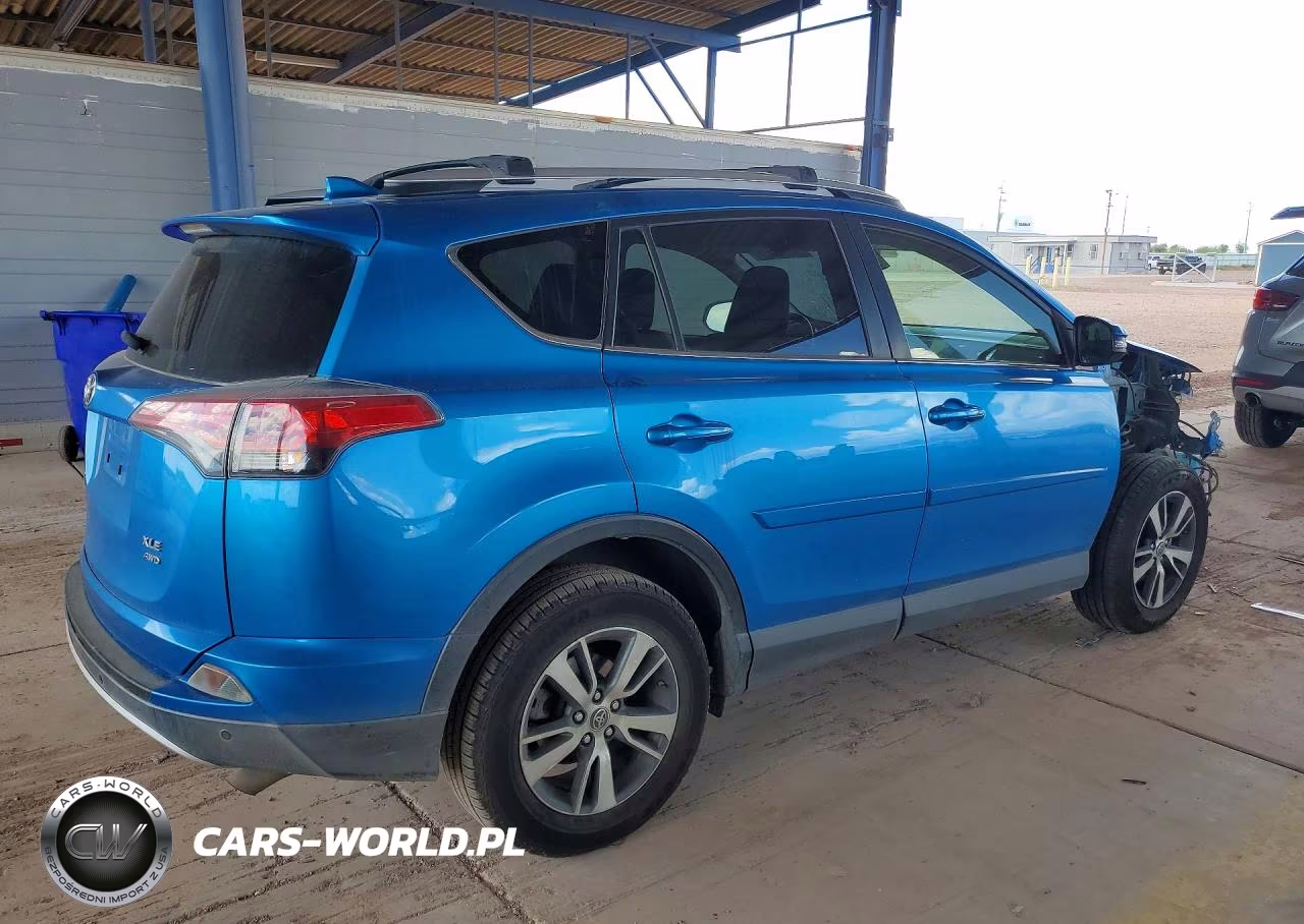 2016 Toyota Rav4 Xle VIN:JTMRFREV7GJ058304 - 3