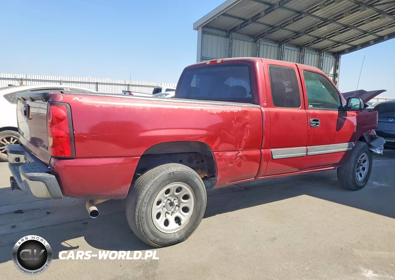 2005 Chevrolet Silverado C1500 VIN:1GCEC19V45Z105693 - 3