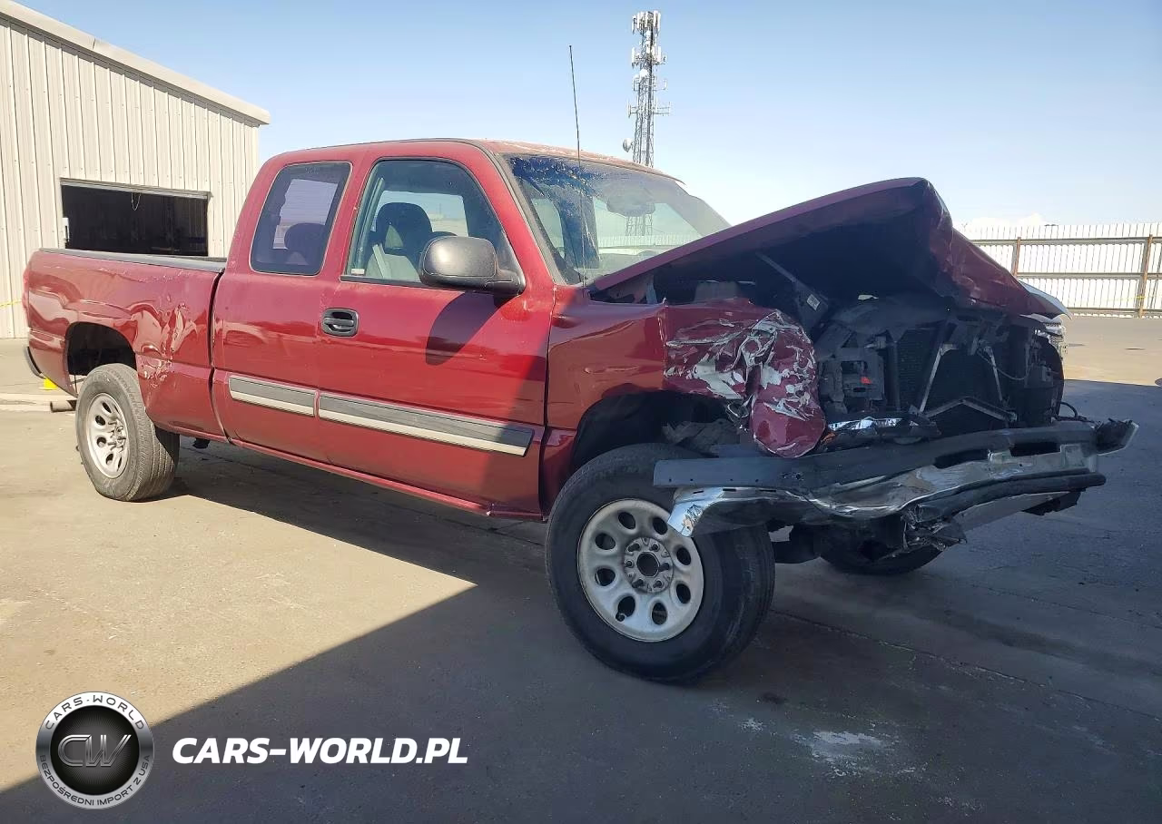 2005 Chevrolet Silverado C1500 VIN:1GCEC19V45Z105693 - 4