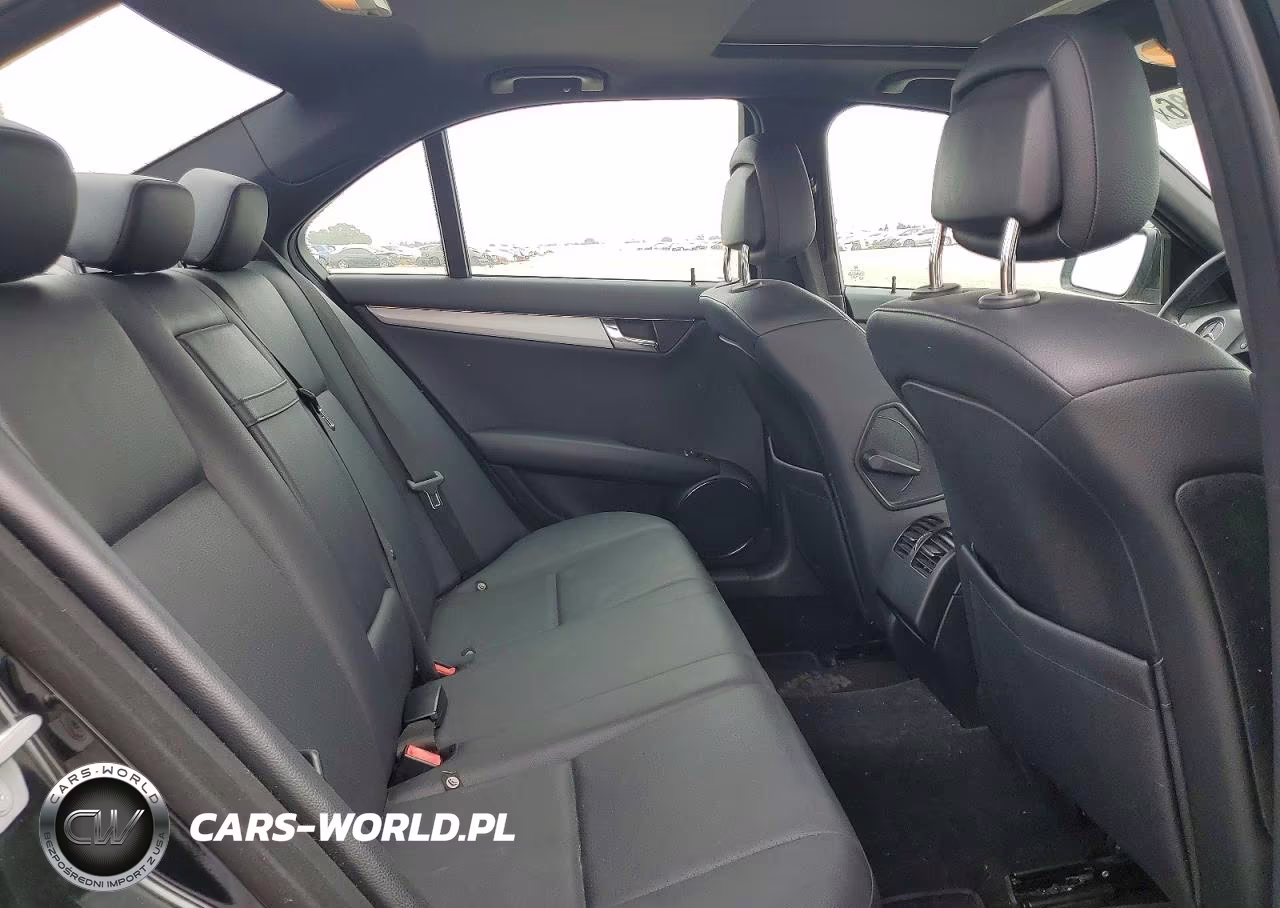 2009 Mercedes-Benz C 300 VIN:WDDGF54X29R070468 - 10