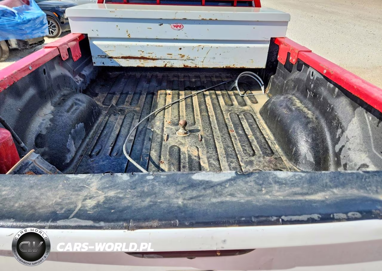 2023 Ram 3500 Tradesman VIN:3C63R3GL3PG596318 - 10