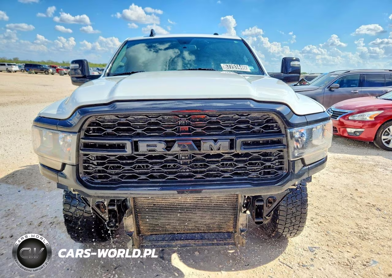 2023 Ram 3500 Tradesman VIN:3C63R3GL3PG596318 - 5