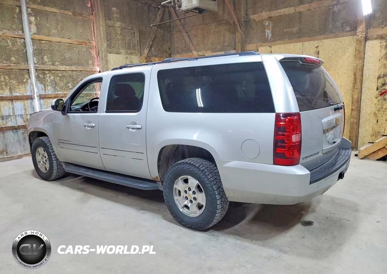 2011 Chevrolet Suburban K1500 Ls VIN:1GNSKHE30BR367331 - 2