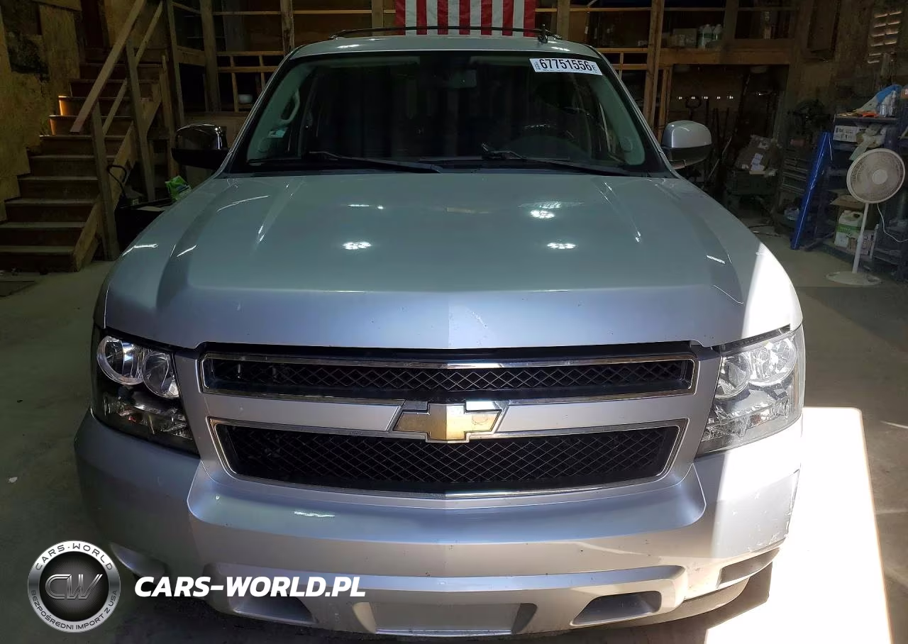 2011 Chevrolet Suburban K1500 Ls VIN:1GNSKHE30BR367331 - 5