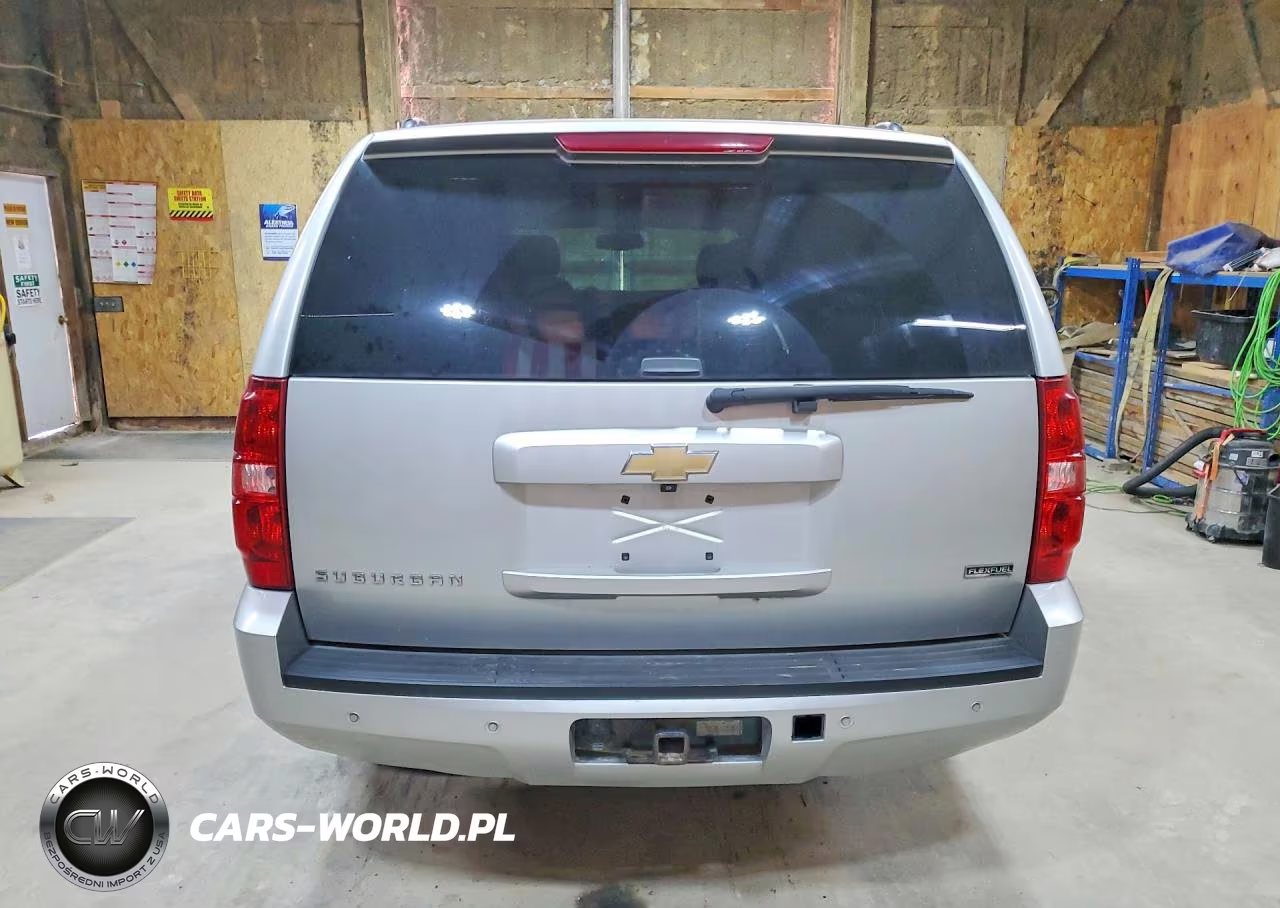 2011 Chevrolet Suburban K1500 Ls VIN:1GNSKHE30BR367331 - 6