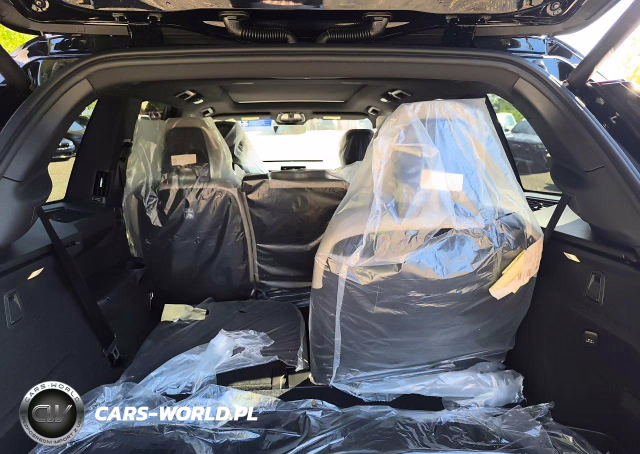 2026 Volvo Xc90 Plus VIN:YV4H60PEXT1531186 - 11