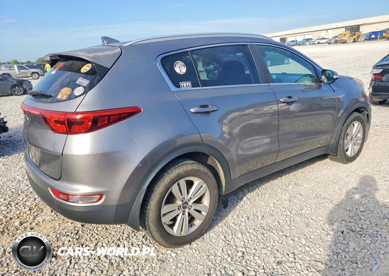 2018 Kia Sportage Lx VIN:KNDPMCAC0J7458613 - 3