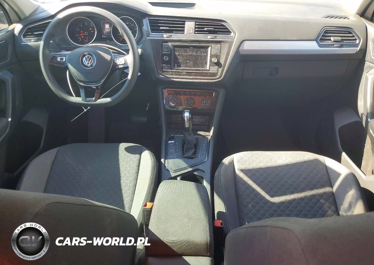 2018 Volkswagen Tiguan S VIN:3VV1B7AX9JM108006 - 8
