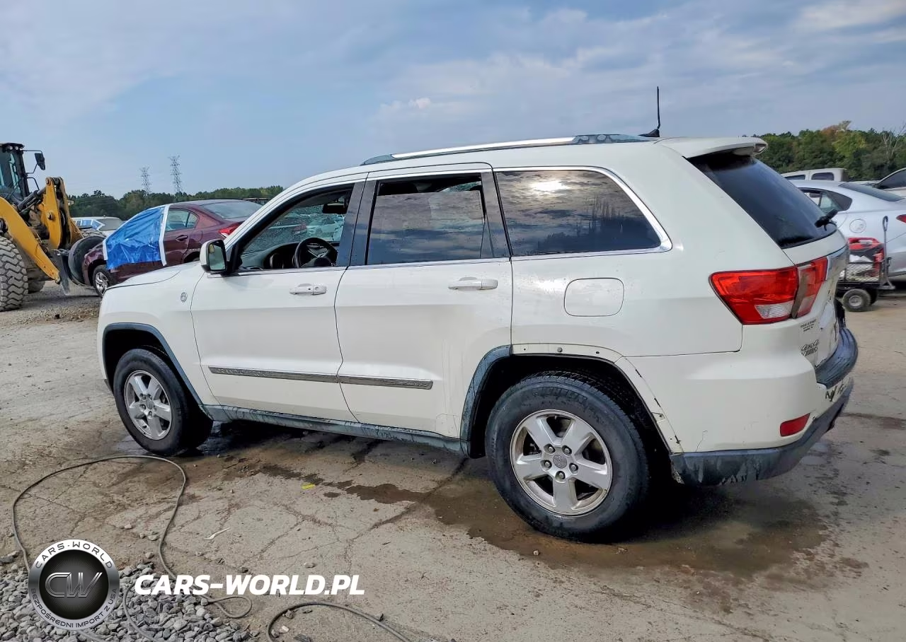 2011 Jeep Grand Cherokee Laredo VIN:1J4RR4GG8BC617651 - 2
