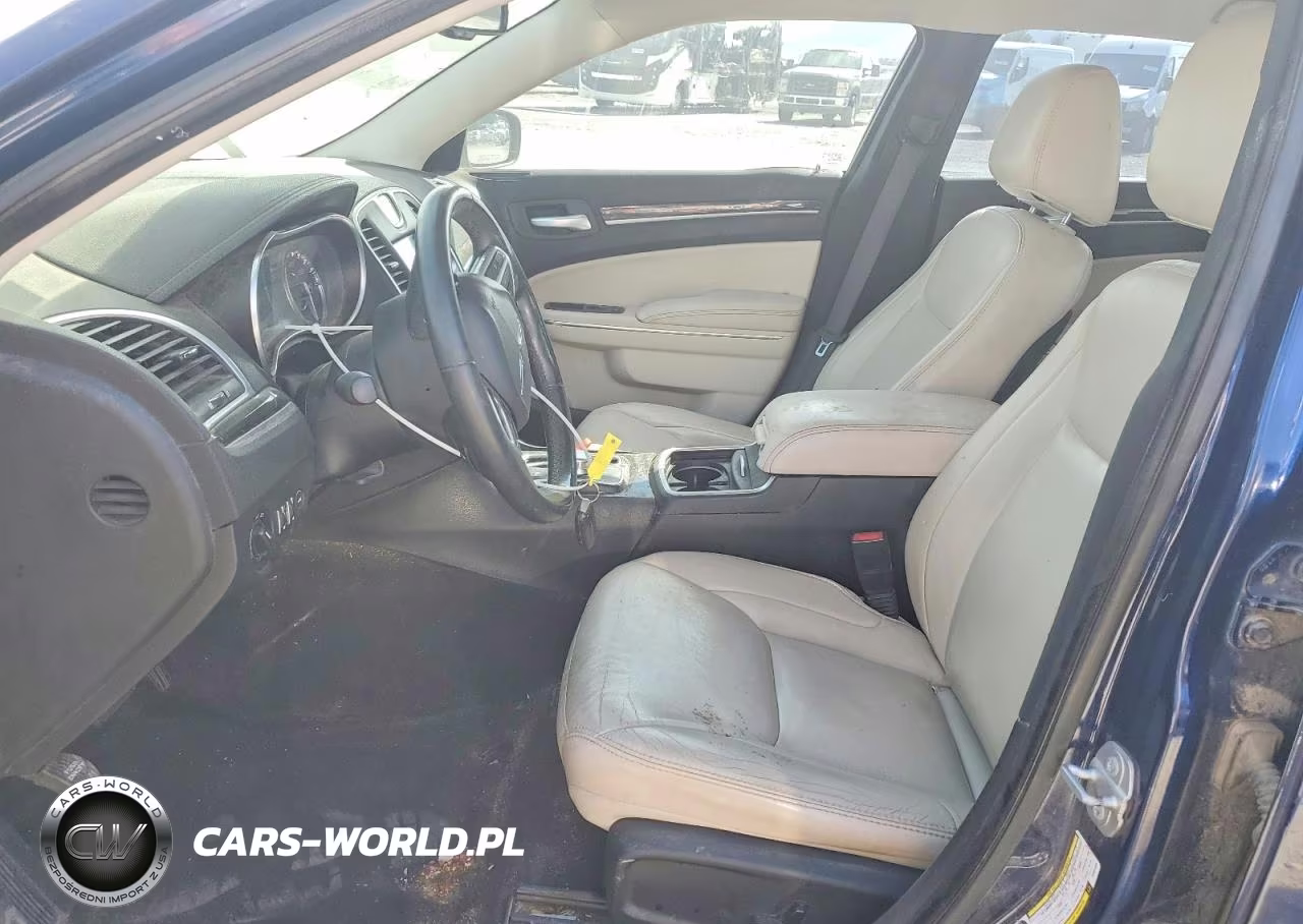 2017 Chrysler 300 Limited VIN:2C3CCAAGXHH591035 - 7